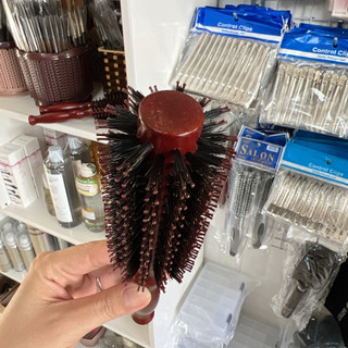 Lược tròn sấy tạo kiểu - cán gỗ phi 25