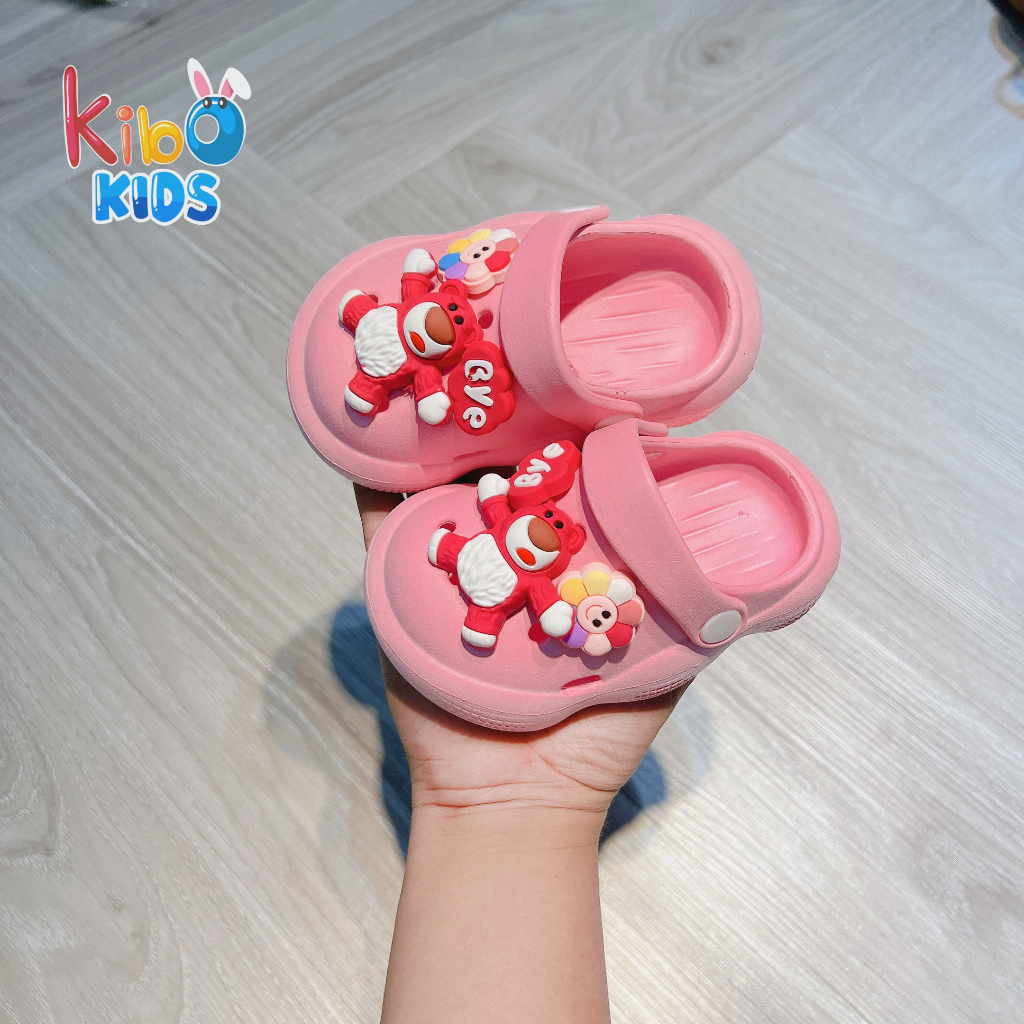 Dép cho bé - sục cross gấu dâu hoạ tiết 3D đáng yêu SU2324