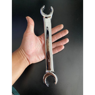 cờ lê vòng miệng số 24-27