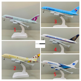 Bst mô hình máy bay airbus a380-800 kim loại cao cấp có bánh xe + kèm chân đế