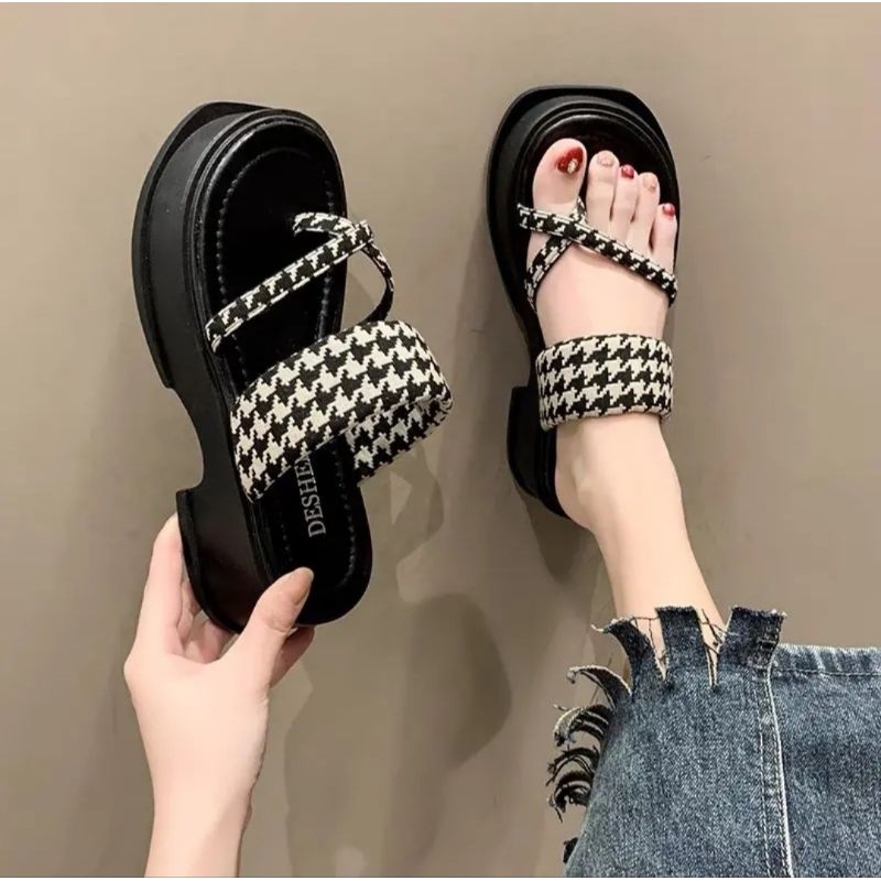 Dép Bánh mì nữ, Dép đế xuồng quai chéo nhún Cao Cấp hack dáng giúp tăng chiều cao