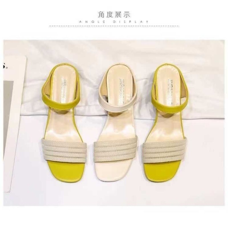 Cao gót quai lưới