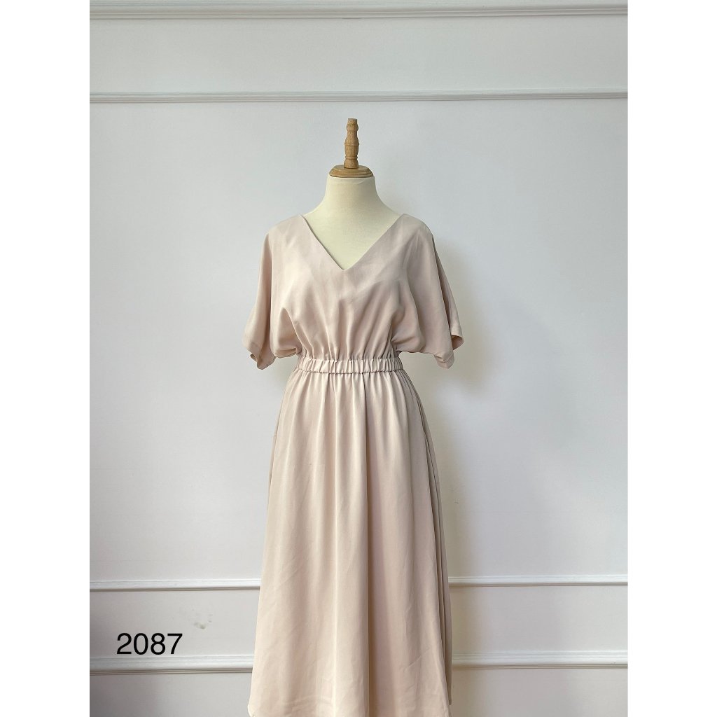 V2087 Váy dài NỘI ĐỊA HÀN Hàng hiệu chính hãng thời trang nữ màu kem freesize Secondhand thanh lý ký gửi