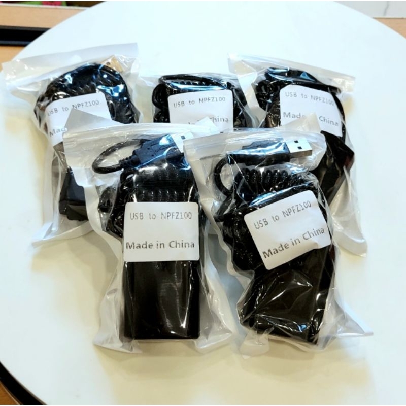 Pin giả pin ảo pin dummy battery USB Coupler NP-FZ100 NP FZ100 NPFZ100 for SONY