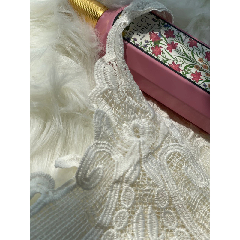 Pass áo Tua Tua mặc với Bikini