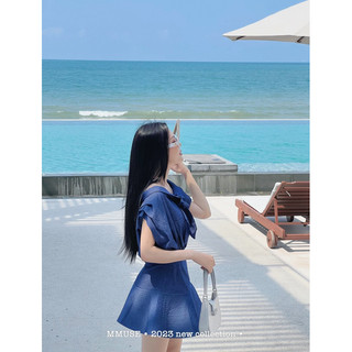 Đầm xoè viền nơ