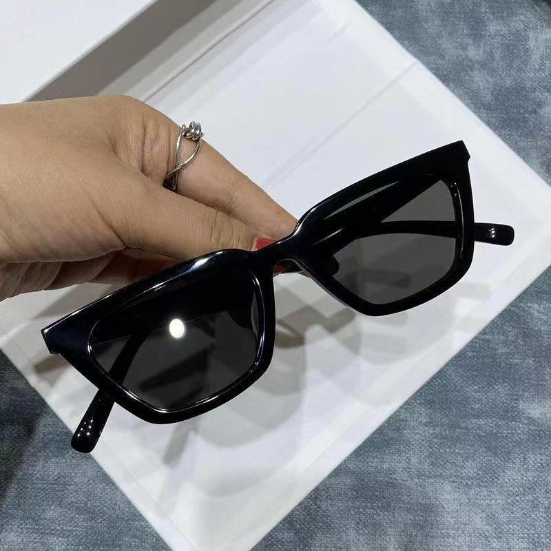 Kính Form vuông Nam Nữ nhỏ xinh 538 Chất liệu nhựa hàn quốc kiểu dáng hot trend