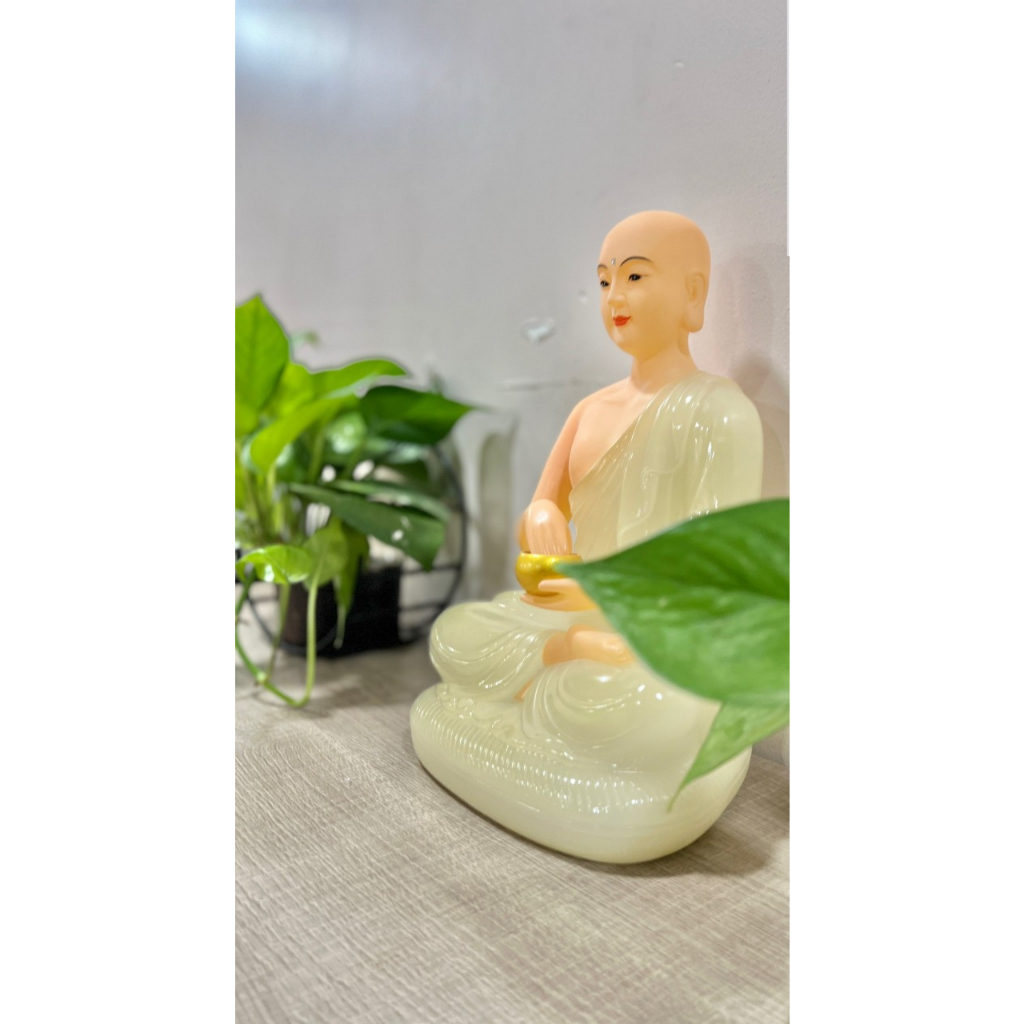 Tôn Tượng Thánh Tăng Sivali 30cm