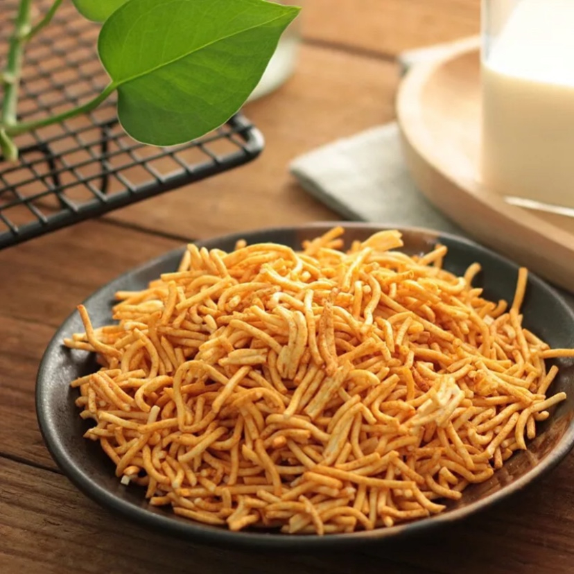 Snack mì tôm tẩm gia vị chua cay mặn ngọt Food King Hàn Quốc 100g