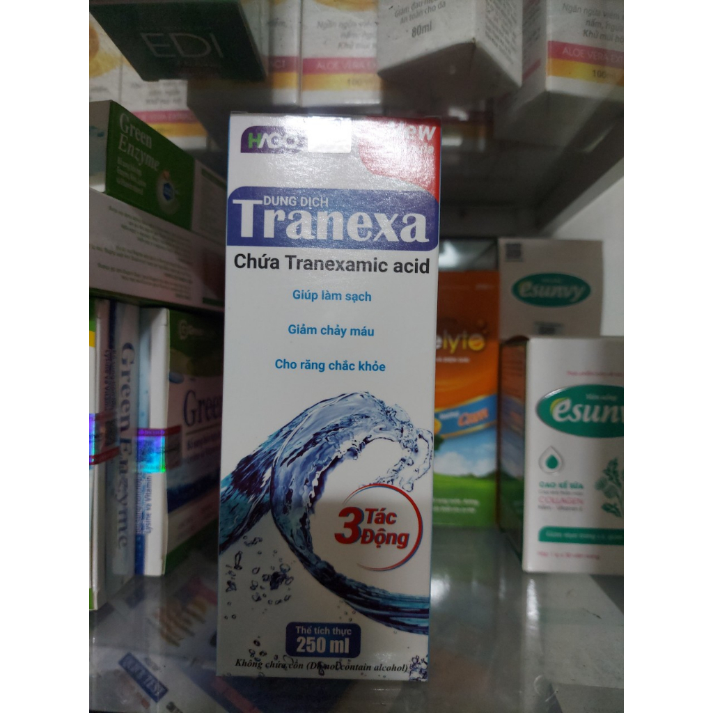 Dung dịch (nước ) súc miệng Tranexa xanh dương