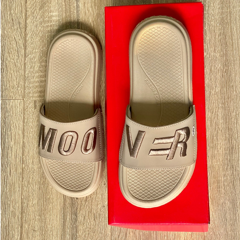 Dép quai ngang nam nữ MOOVER THÊU CHỮ ĐẾ 4P, dép unisex thích hợp mang mỗi ngày, có hộp đầy đủ