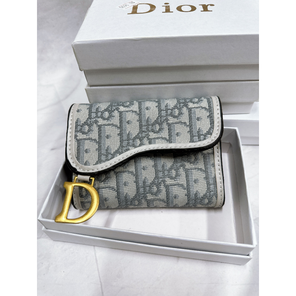 Ví gập Làm Ba Nhỏ Nhắn Họa Tiết Di Or