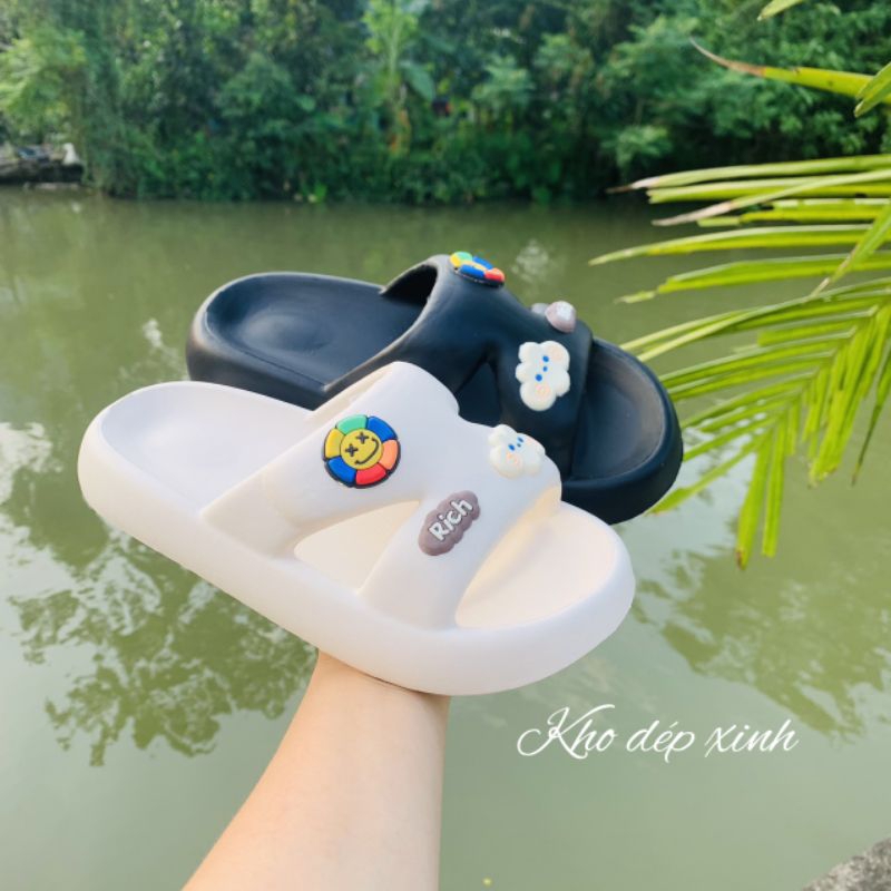Dép bánh mỳ , Dép quai nang chéo Gắn kèm Sticker