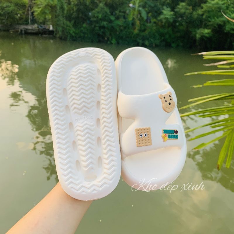Dép bánh mỳ , Dép quai nang chéo Gắn kèm Sticker