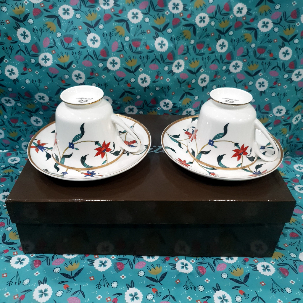 Bộ tách trà sứ xương Bone Chi.na Noritake 2 tách và 2 đĩa Tea set of "A Beautiful Garden”  Noritake 