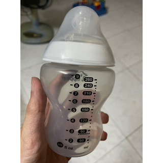 bình sữa tommee tippee