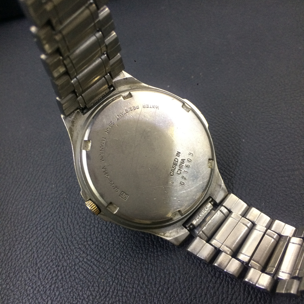 Đồng hồ nam Alba Epsion Titanium năng lượng mặt trời