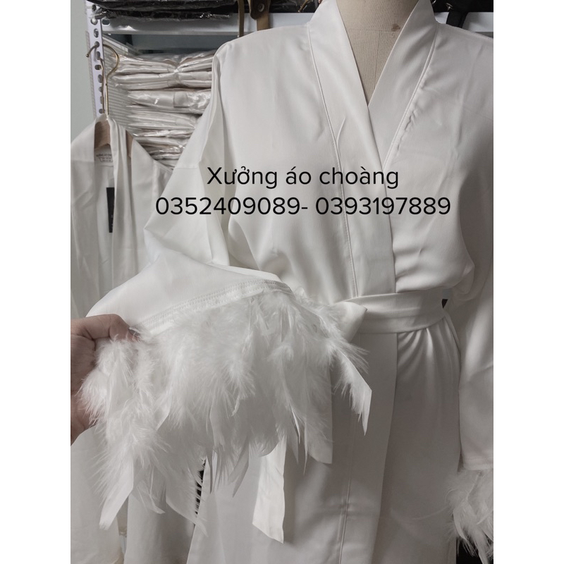 Áo choàng lông vũ phối tay Bridal