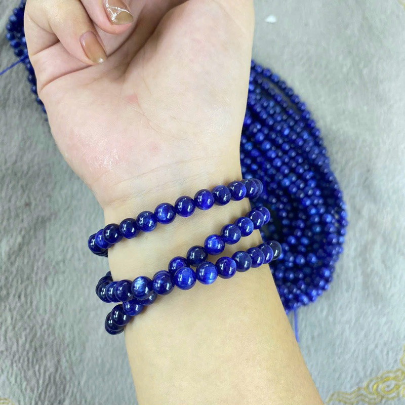 Vòng tay đá KyAn đậm đẹp kiểm định