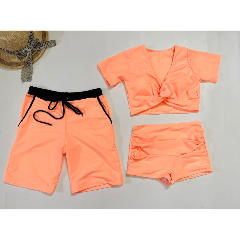 set đôi nam nữ đi biển, bơi