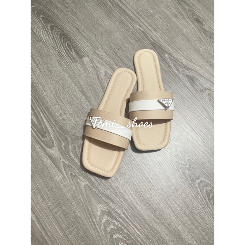 Dép bệt nữ quai ngang phối màu kèm khuy siêu xinh có size lớn từ 35 đến 45 - TOMISHOES