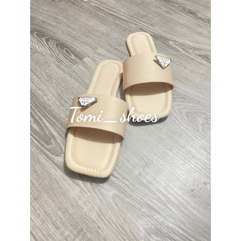 Dép  trơn đính  khuy cute bigsize 35-45