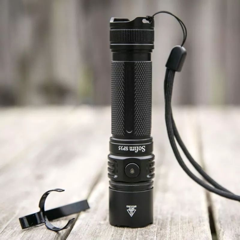 Đèn pin Sofirn Sp35 Sst40, 2000lm, Type C sử dụng pin 21700