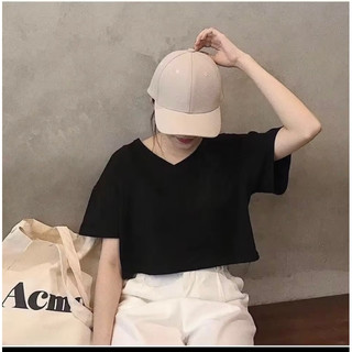 Áo thun croptop phom rộng