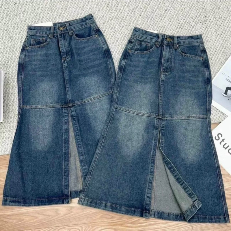 Chân váy jeans lưng cao xẻ tà trước dáng ôm