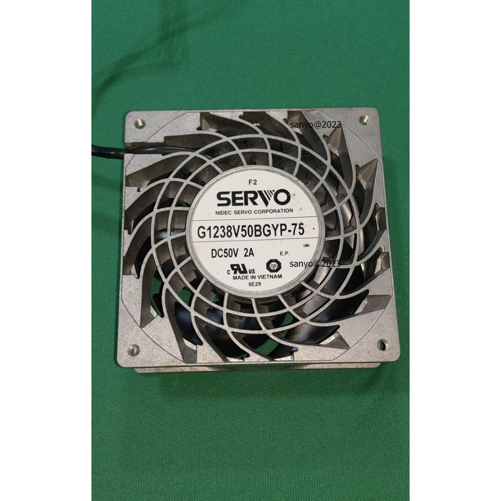 Quạt Nidec servo 12cm chạy mạnh