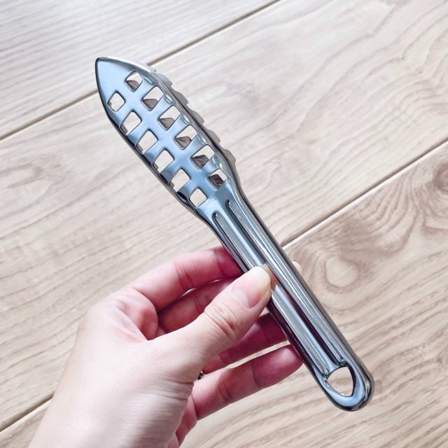 [Hàng Nhật Nội Địa] Dụng Cụ Đánh Vẩy Cá Thép Không Gỉ Daiso