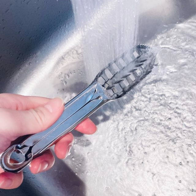 [Hàng Nhật Nội Địa] Dụng Cụ Đánh Vẩy Cá Thép Không Gỉ Daiso