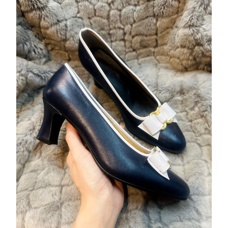 Giày nữ 2hand size 35.5 màu xanh đen