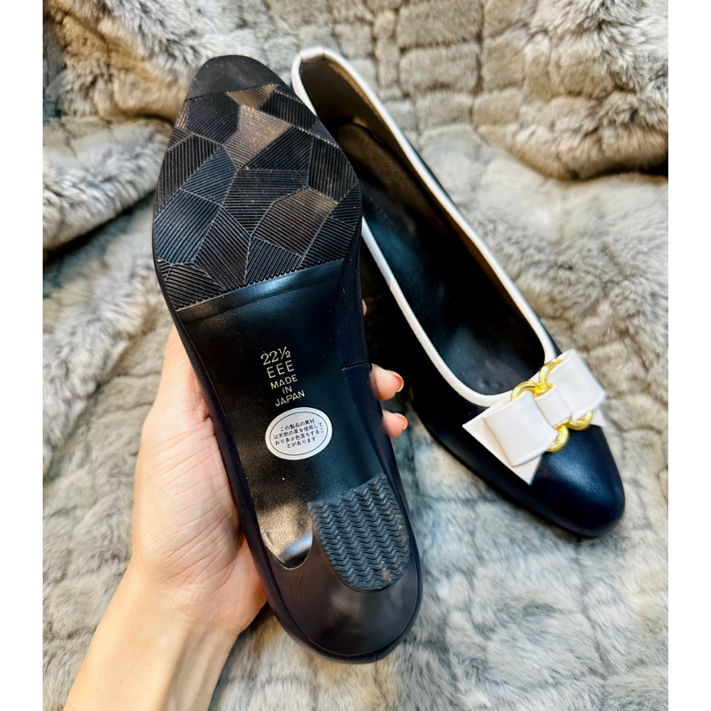 Giày nữ 2hand size 35.5 màu xanh đen