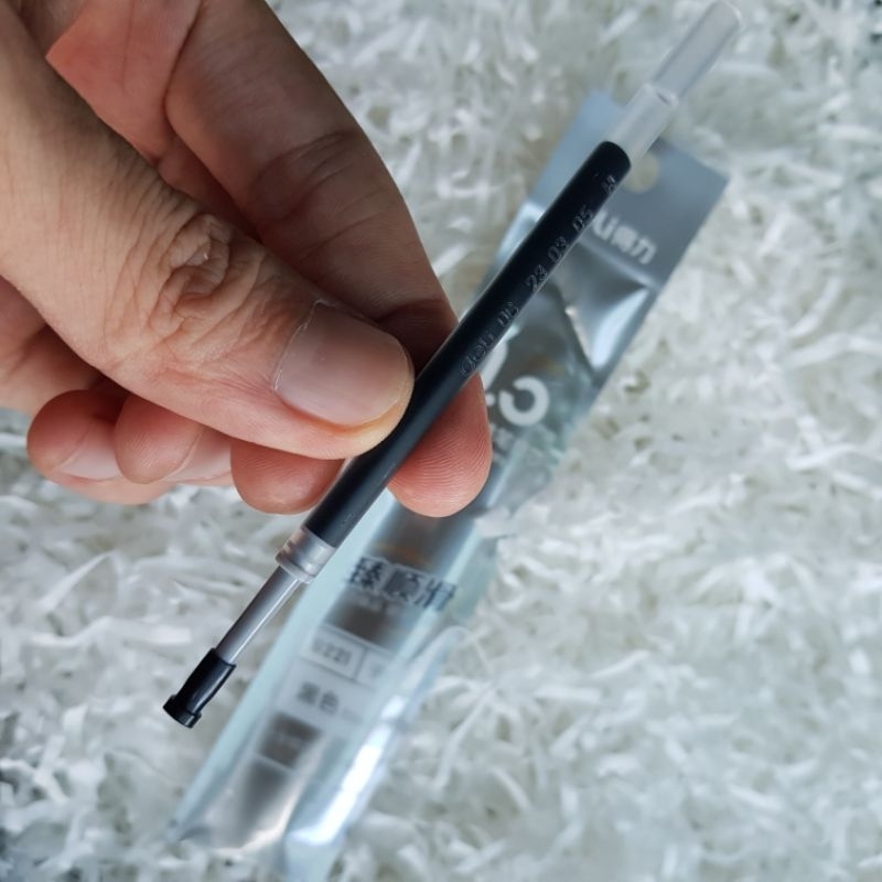 Ruột bút gel Deli S221 ngòi 0,5mm dùng thay thế cho Bút A575, S101