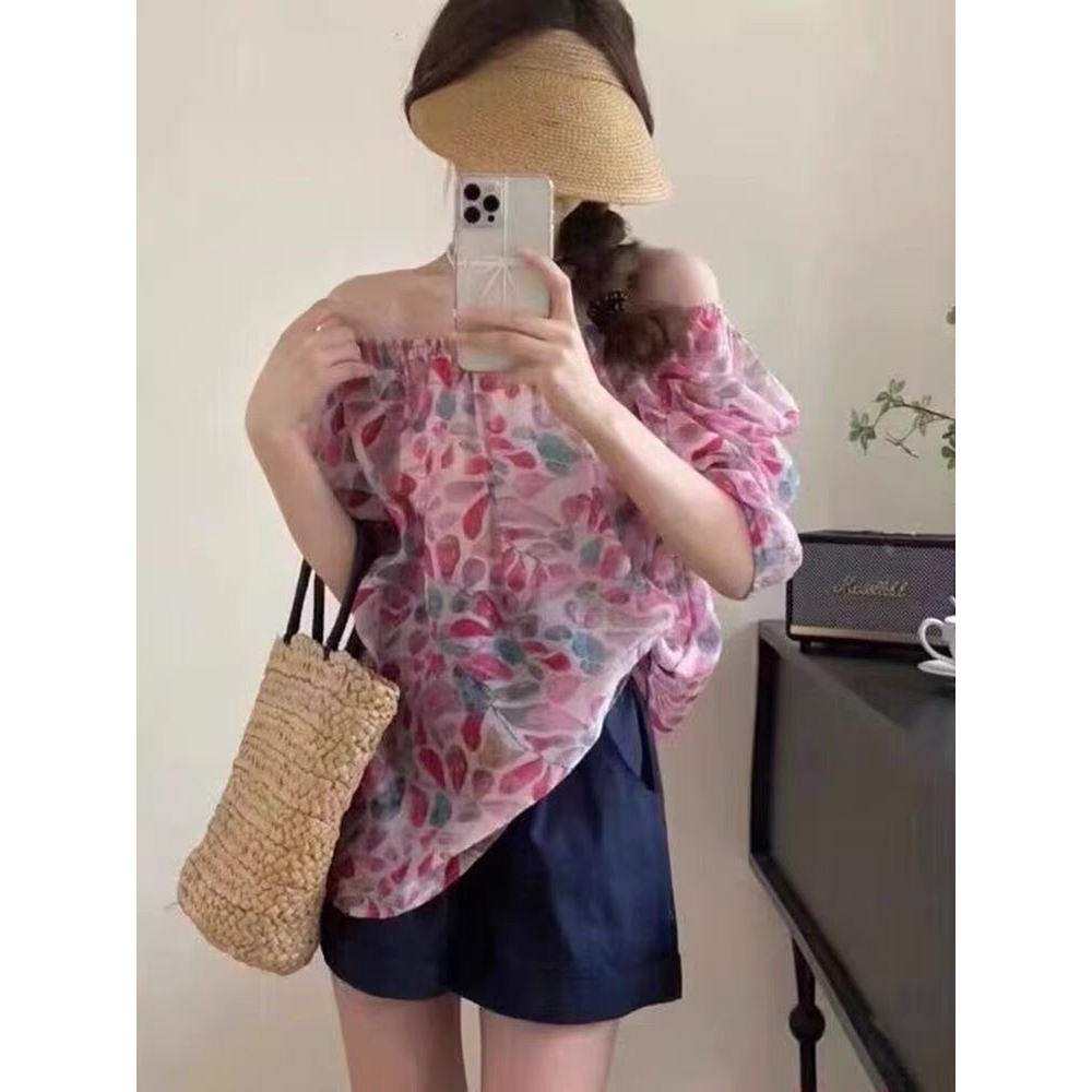 Áo sơ mi hoa trễ vai bo chun bèo ngang tay dài