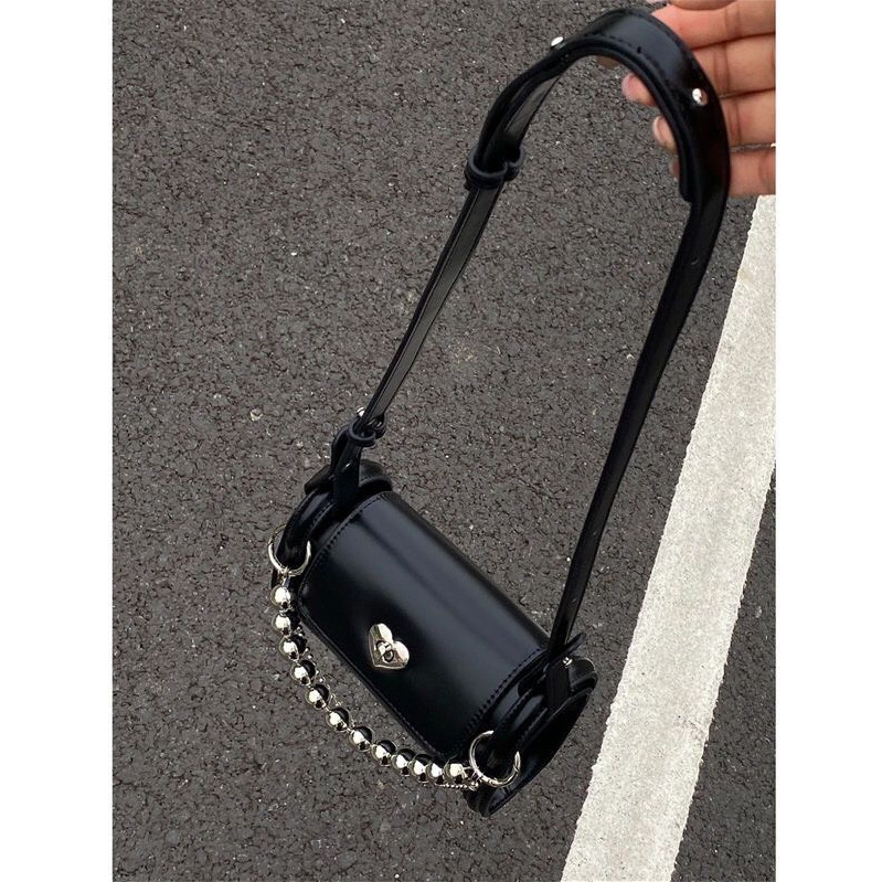 Túi Xách Nữ Thời Trang Thiết Kế Phá Cách, Khuy Cài Trái Tim Thời Thượng