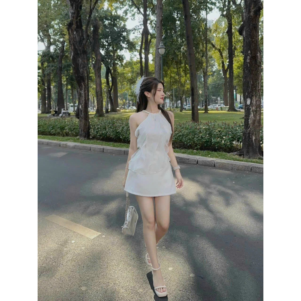 SET ÁO VOAN HAI LỚP PHỐI BÈO CỔ YẾM VÀ CHÂN VÁY CÓ LÓT