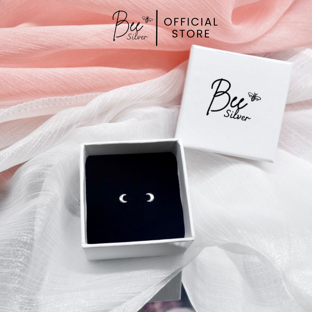Khuyên tai bạc nữ Bee Silver hình mặt trăng xinh xắn thanh lịch đáng yêu