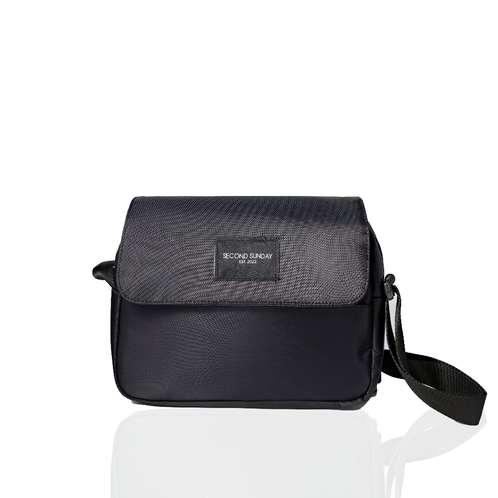 Túi đeo chéo Second Sunday Crossbody Messenger Bag SA07/ ĐEN