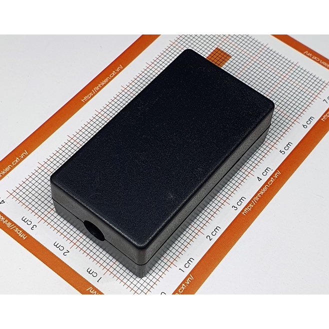 Hộp nhựa 48x26x15mm màu đen
