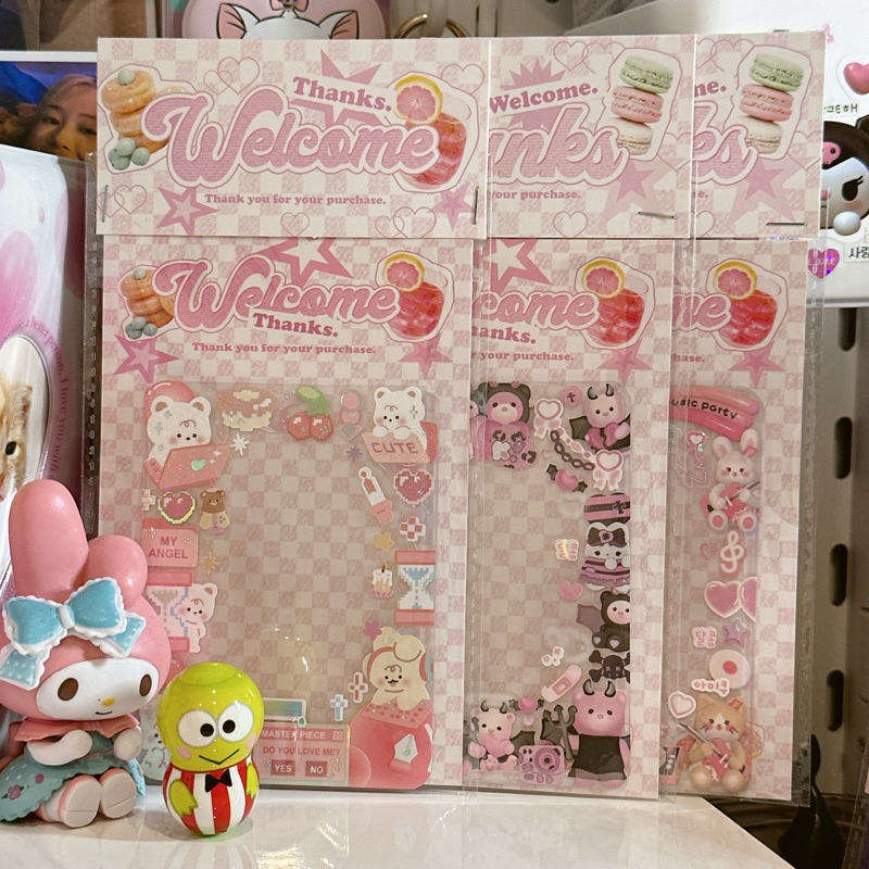 Toploader decor A7 trắng trong Kpop trang trí card