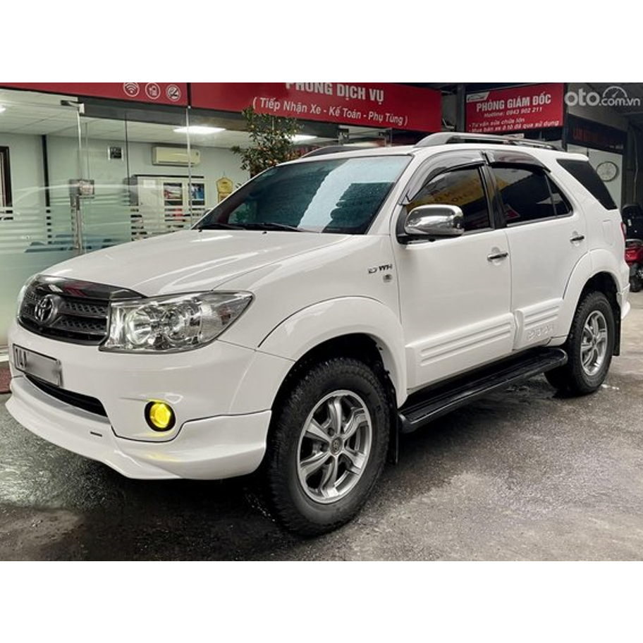 01 Logo chụp mâm, ốp lazang bánh xe ô tô Toyota Camry Đời từ 2000-2003, Fortuner TRD SPORTIVO đời 2009-2011