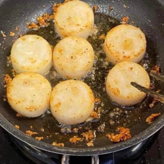 Còi sò điệp áp chảo nissi size 20-30còi/kg