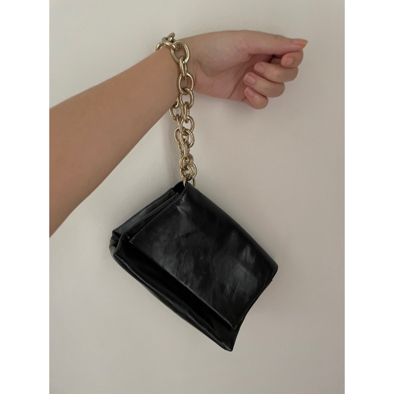 Pass ví clutch mango