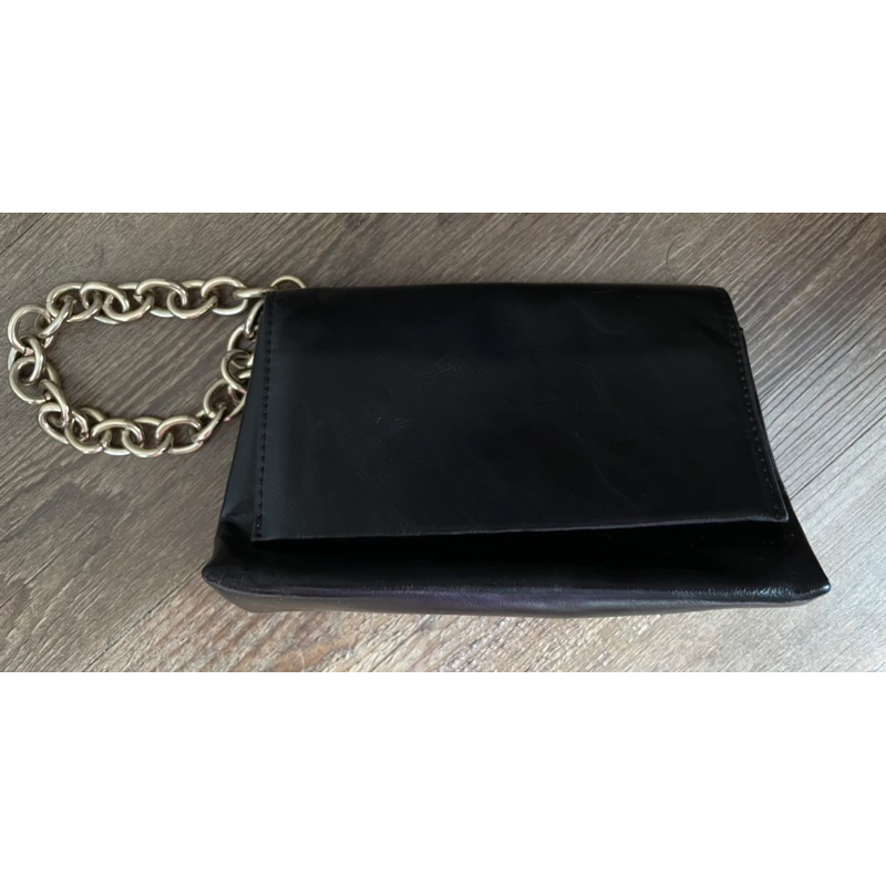 Pass ví clutch mango