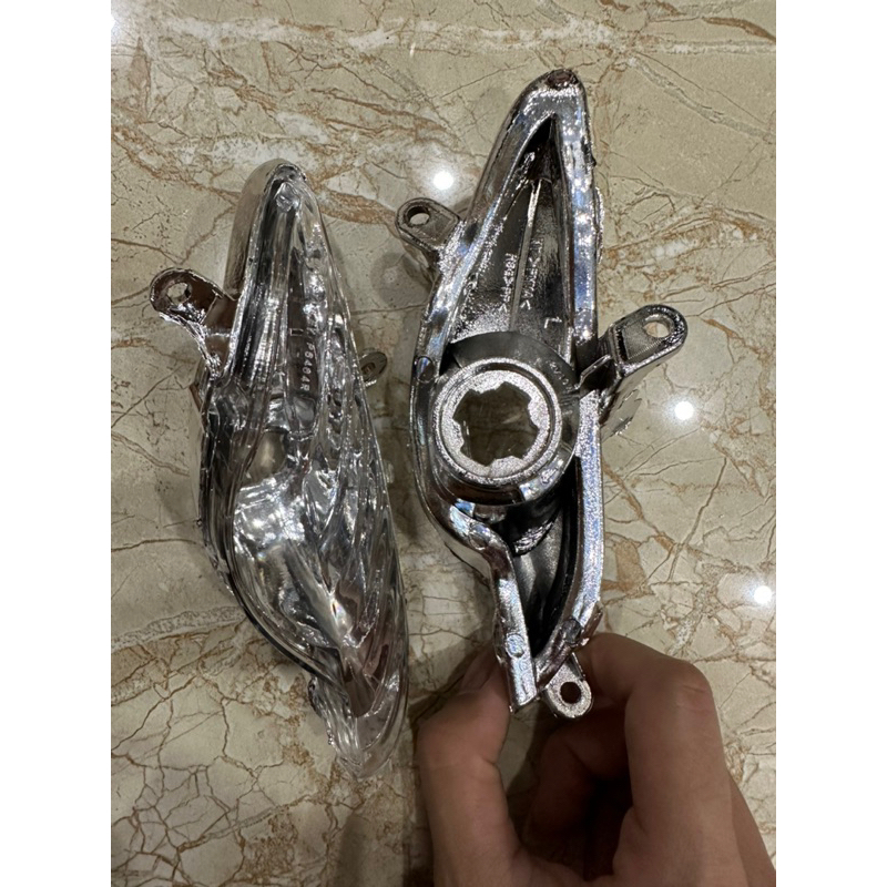 Bộ củ đèn xi nhan trước xe wave Rs 100, S100