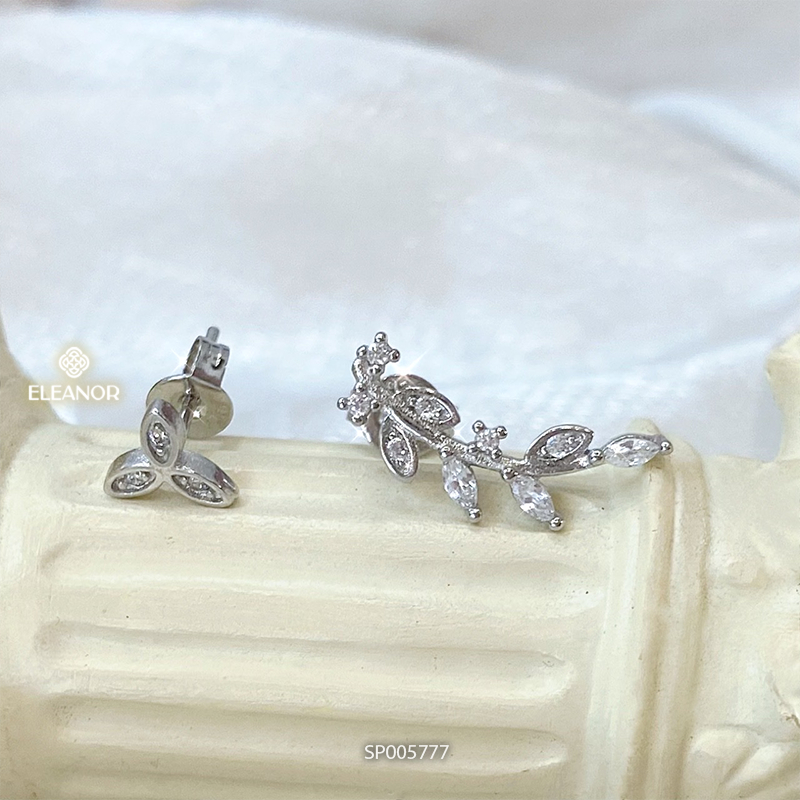 Bông tai nữ chuôi bạc 925 Eleanor Accessories bất đối xứng hình lá đính đá phụ kiện trang sức 5777