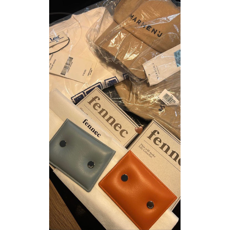 ví Fennec authentic ❤️‍🔥