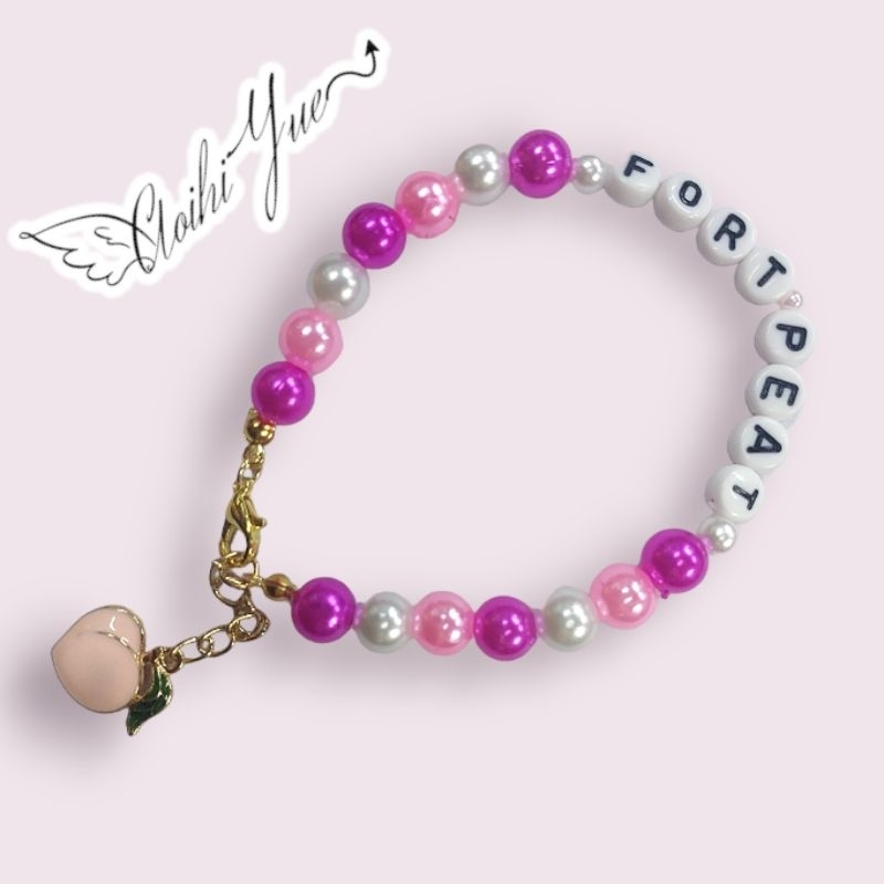 Vòng tay hạt bẹt, hạt cườm nhựa giả ngọc trai mix màu thay chữ theo yêu cầu